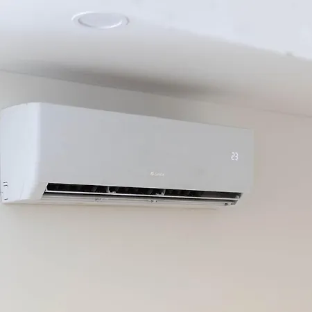 Appartamento Modern Loft With Unique Design & River Walk Nearby Kaunas