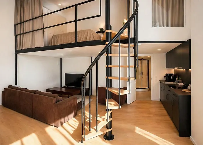Modern Loft With Unique Design & River Walk Nearby Kaunas